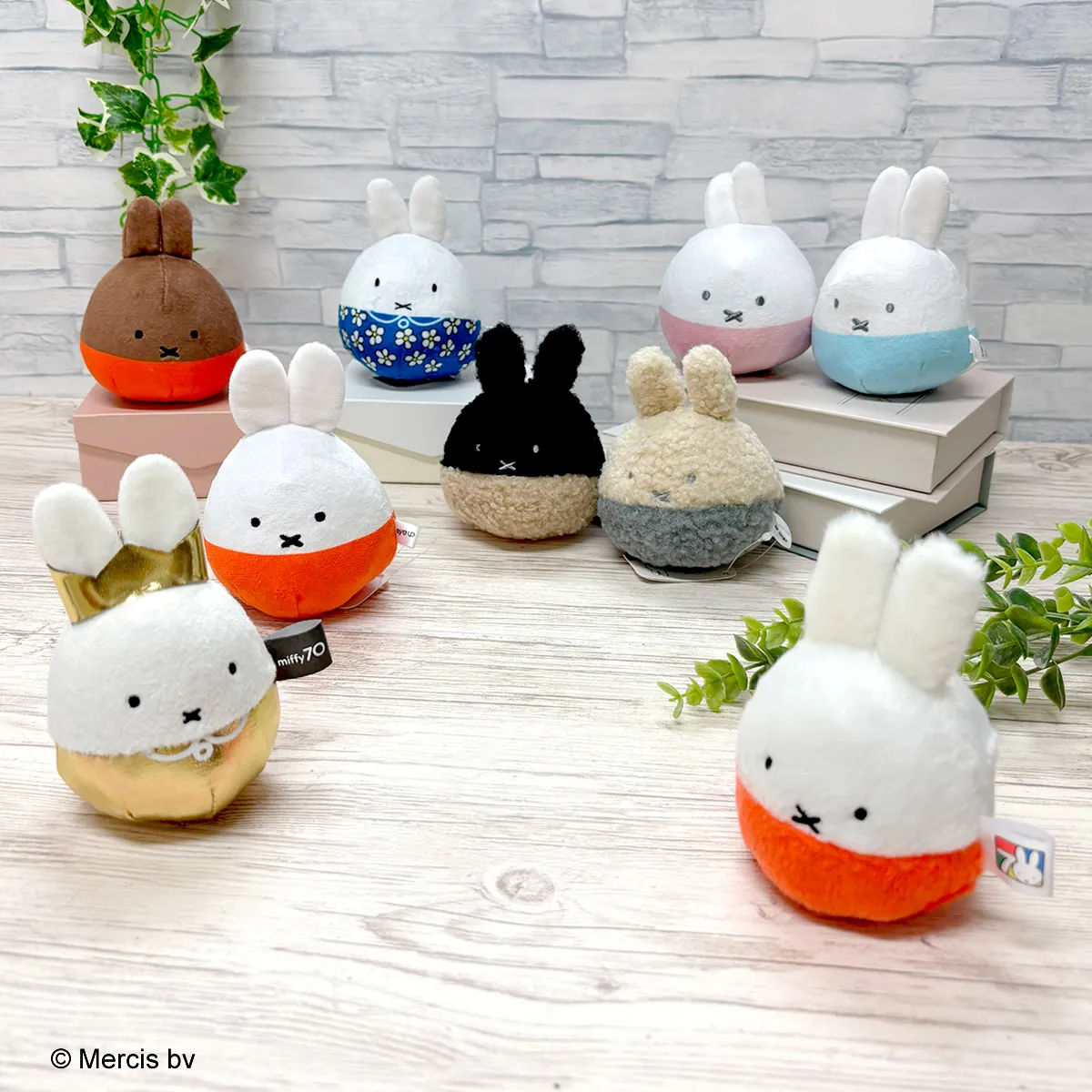 ミッフィー ぬいコロン 70th（ゴールド）